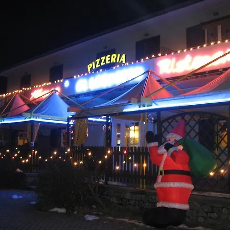 Ristorante Pizzeria Al Laghetto * Chiuro